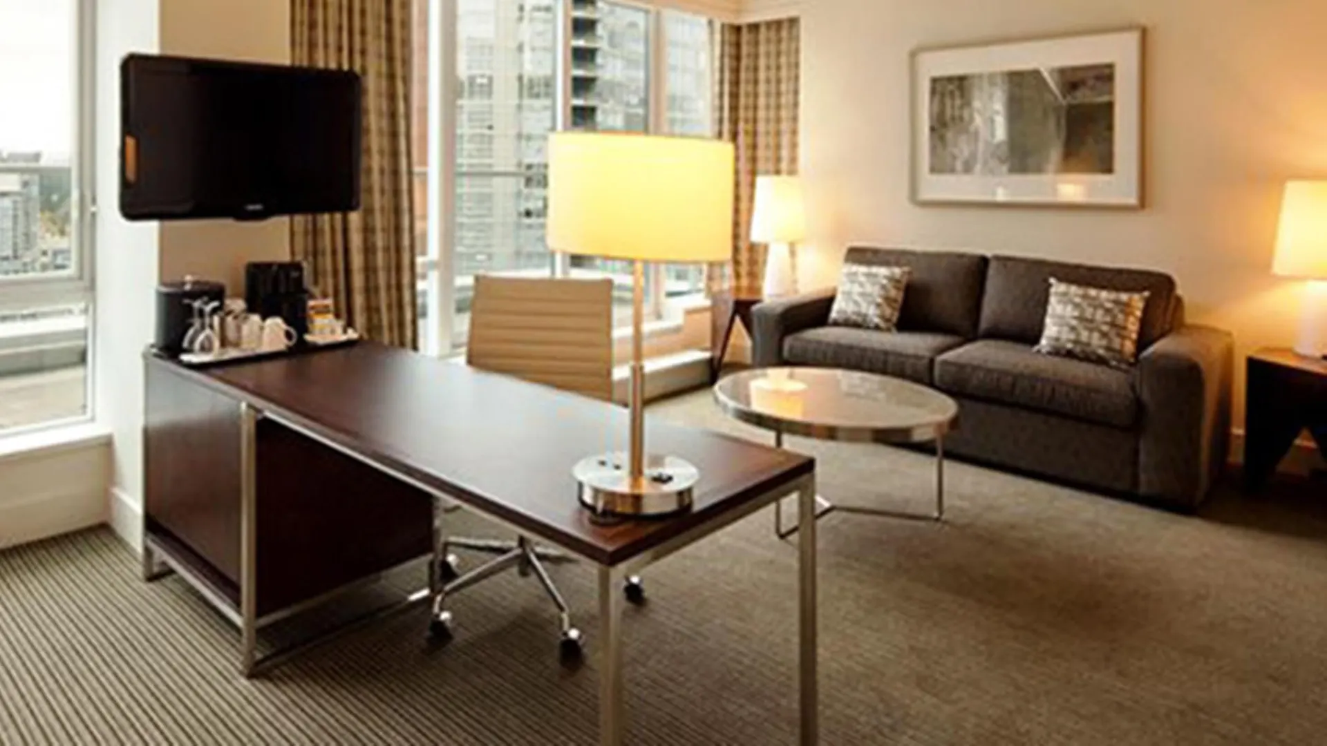 Coast Coal Harbour Vancouver Hotel By Apa