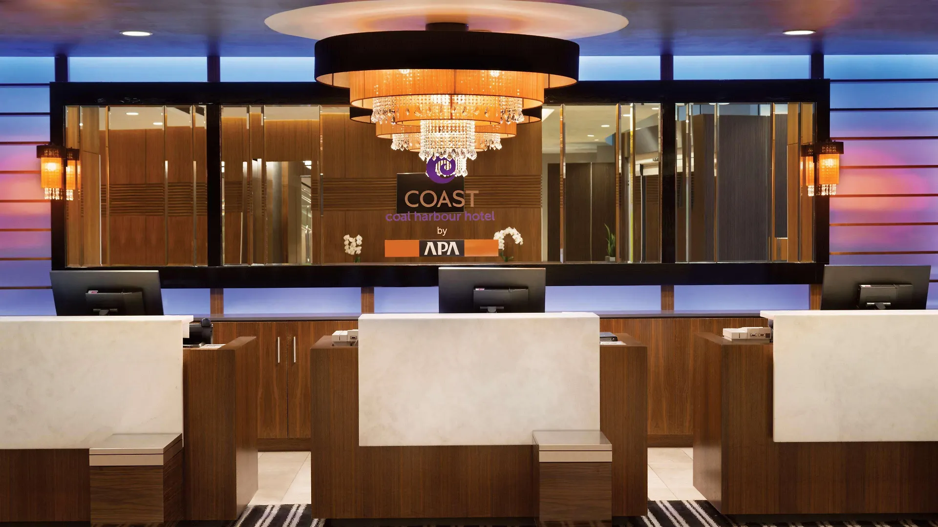 Coast Coal Harbour Vancouver Hotel By Apa 4*,