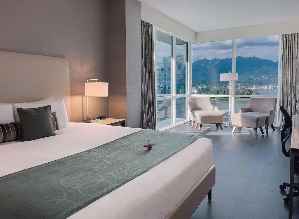 Coast Coal Harbour Vancouver Hotel By Apa Canada