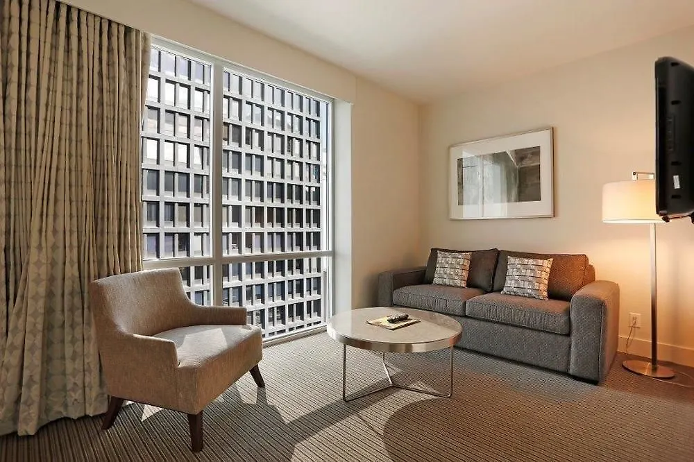 Coast Coal Harbour Vancouver Hotel By Apa 4*,