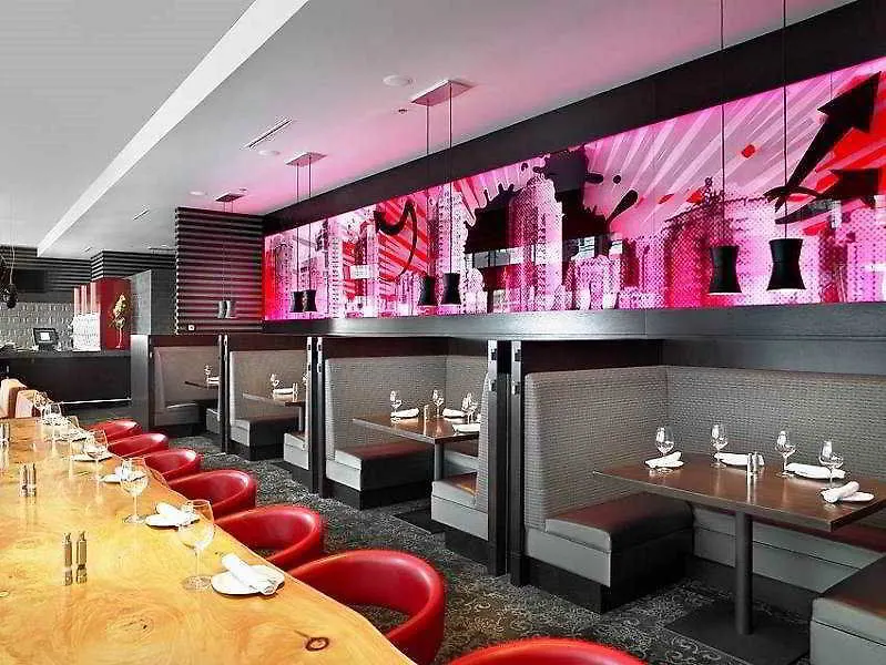 Coast Coal Harbour Vancouver Hotel By Apa 4*,