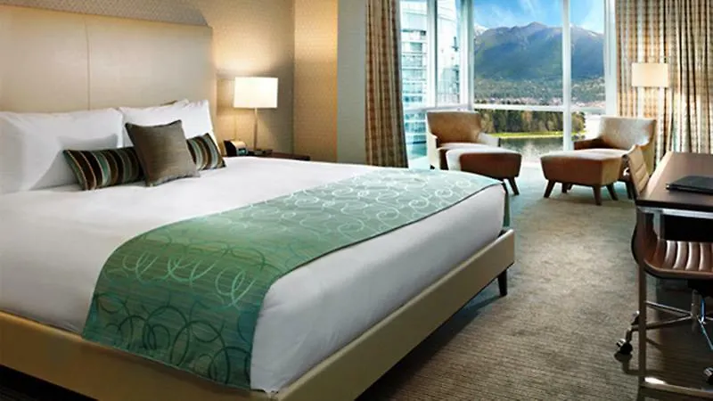 Coast Coal Harbour Vancouver Hotel By Apa