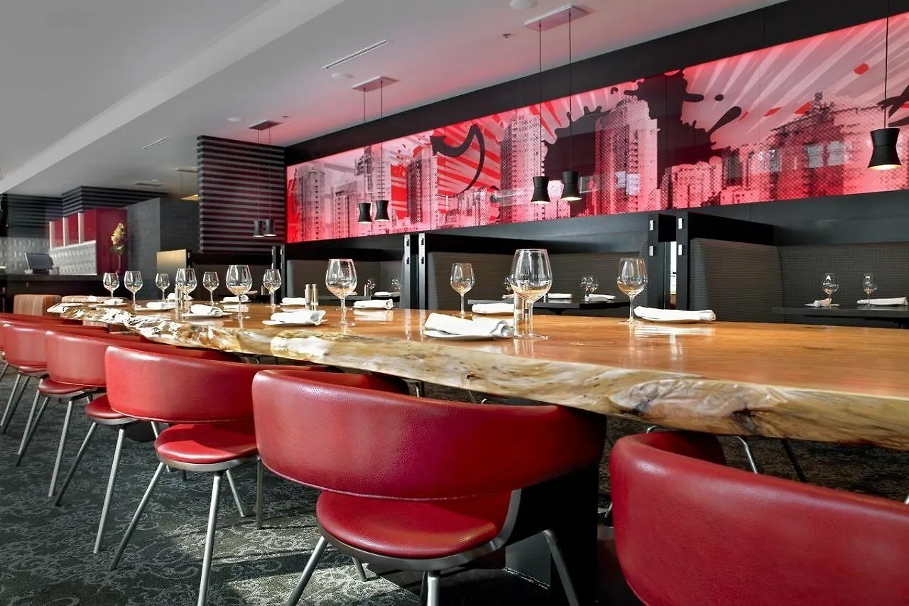 Coast Coal Harbour Vancouver Hotel By Apa