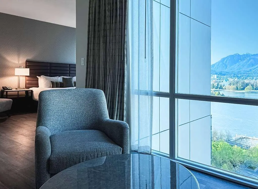 Coast Coal Harbour Vancouver Hotel By Apa